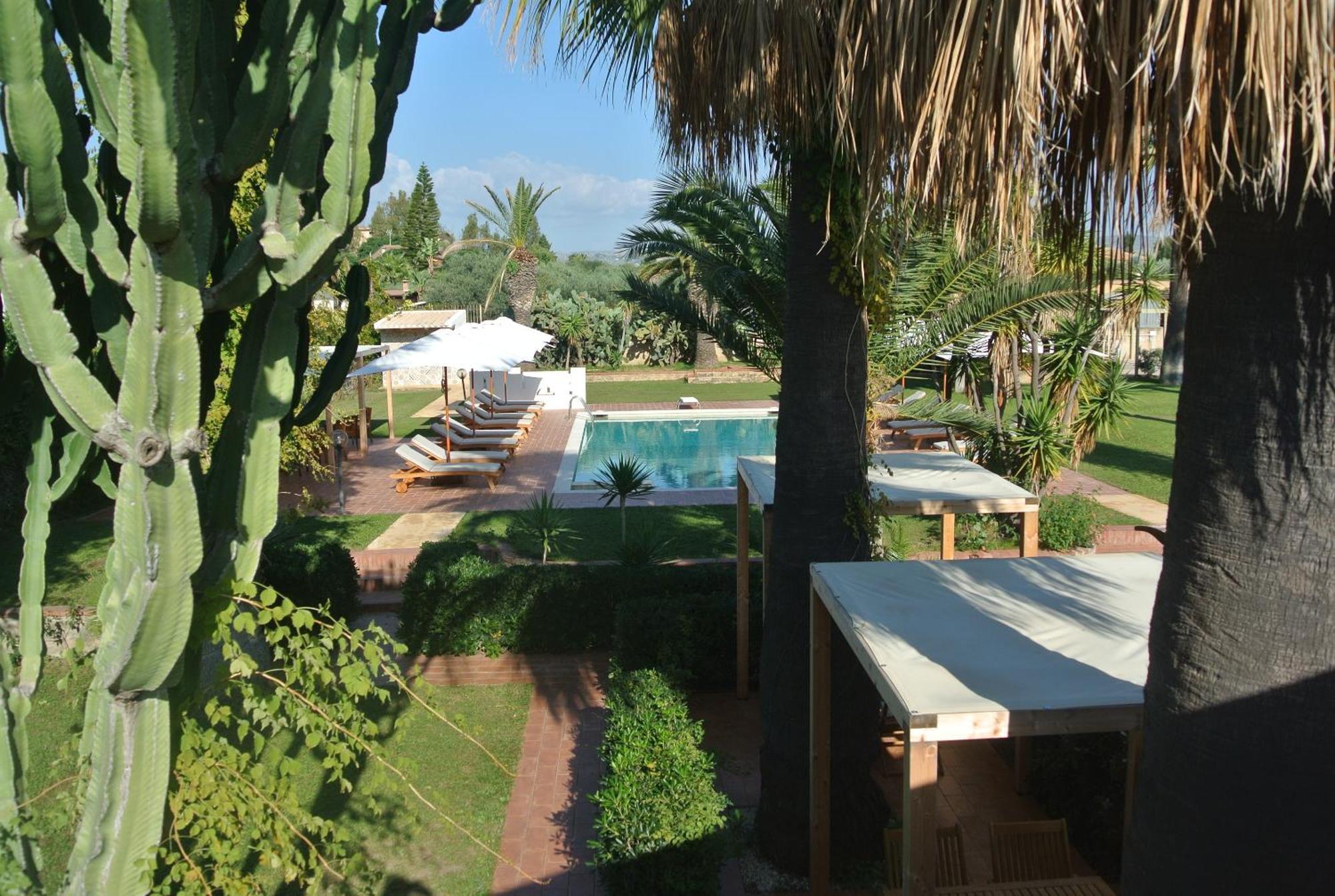 Villa Carlotta Resort San Leone Exterior photo